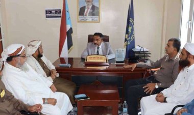 رئيس انتقالي أبين يلتقي فريق هيئة الفكر والإرشاد الديني بالأمانة العامة