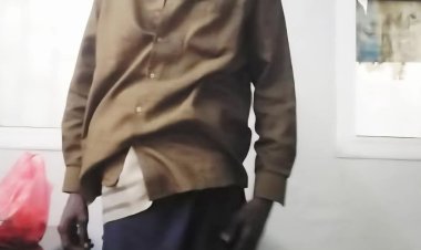 شرطة التواهي تلقي القبض على متهم بتخريب شبكة الصرف الصحي في حي العروسة.