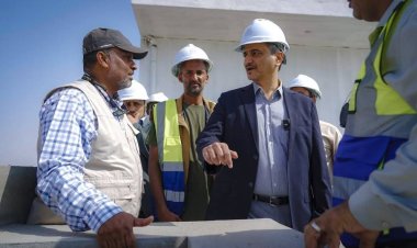 المحافظ لملس يتفقد سير العمل في مشروع مدينة الشيخ محمد بن زايد الطبية ويشيد بوتيرة الإنجاز المتصاعدة