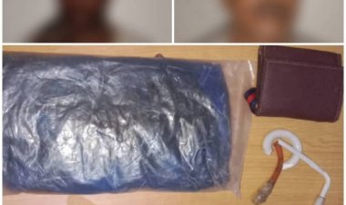 إدارة مكافحة المخدرات بالمهرة تُلقي القبض على اثنين من أخطر مروّجي المواد الممنوعة