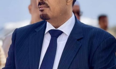 محافظ حضرموت يصل مدينة سيئون في مستهل زيارة تفقدية لمديريات الوادي والصحراء