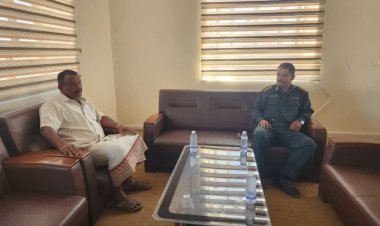 مدير عام مديرية الغيضة يستقبل مدير البحث الجنائي بالمديرية لبحث تعزيز العمل الأمني