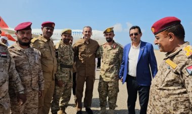 العميد أوسان العنشلي يصل أرخبيل سقطرى للاضطلاع على اوضاع الوحدات العسكرية في المحافظة