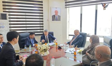 وزير التخطيط يبحث مع السفير الكوري تعزيز التعاون التنموي واستئناف البرامج المشتركة