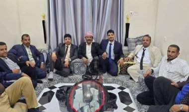 رئيس تنفيذية انتقالي شبوة يلتقي قيادة كلية التربية في بيحان