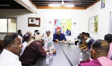 النائب الجفري يواصل نزولاته الميدانية للاطلاع على التحضيرات النهائية للمشاركة في فعالية 30 نوفمبر بسيئون