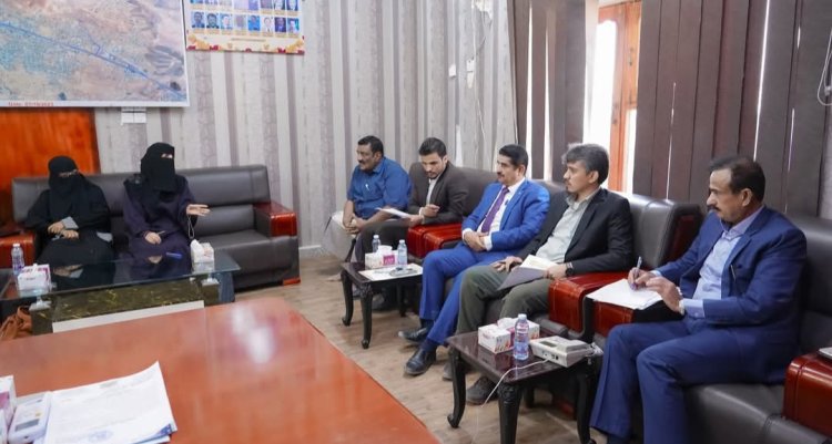 المحافظ بن الوزير يبحث مع مؤسسة شبوة لعلاج أمراض القلب سبل تعزيز التعاون والتنسيق المشترك