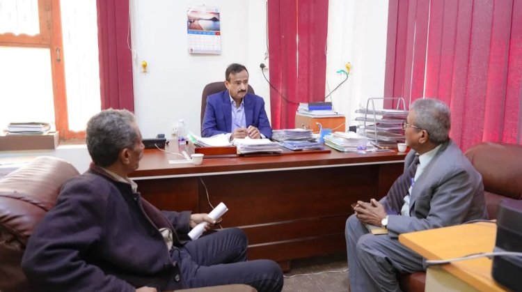 المحافظ بن الوزير يوجه بإعتماد مبدأ المفاضلة ويمنح الأولوية لأبناء المحافظة في خطة التوظيف للعام 2025م