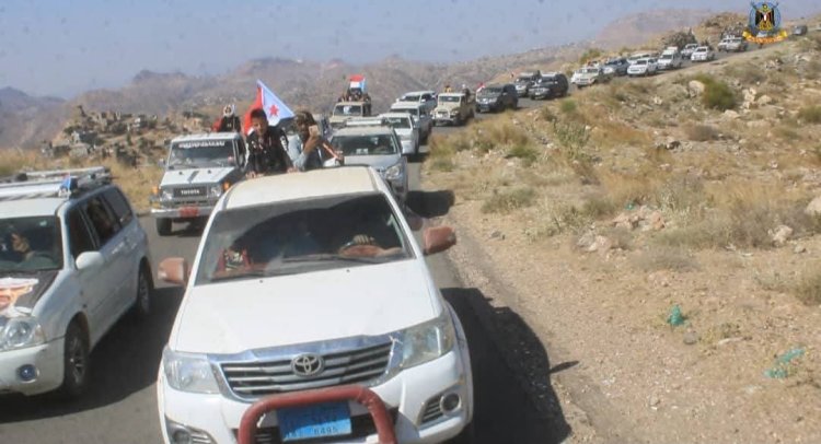 بموكب جنائزي مهيب.. الضالع تودع الشهيد البطل محمد عبد الحميد الكاش إلى مأواه الأخير