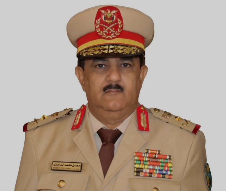 وزير الدفاع يشدد على ضرورة اتخاذ الإجراءات اللازمة لمصابي حادث العرقوب