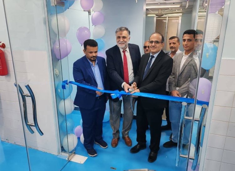 وزير الصحة يفتتح معامل إدارة المختبرات الطبية المركزية بعد إعادة تأهيلها وتجهيزها