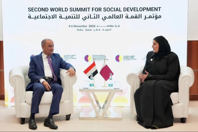 رئيس الوزراء يختتم زيارته إلى قطر بعد مشاركته في القمة العالمية الثانية للتنمية الاجتماعية وعقد عدد من اللقاءات