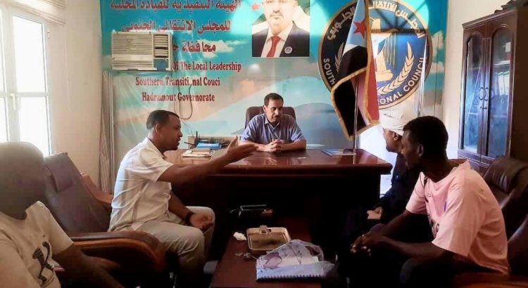 رئيس انتقالي حضرموت يلتقي رئيس اتحاد الملاكمة بالمحافظة