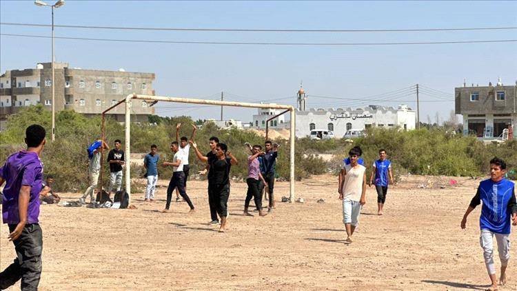 كلية الحقوق بجامعة عدن تدشن الأنشطة الطلابية للعام الجامعي الجديد