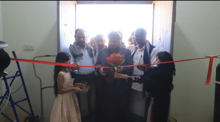 المحافظ بن ماضي يتفقّد مديرية رخية ويدشن مشاريعًا صحية ويوجه بتأهيل الطريق العام ودعم قطاعات التعليم والصحة والأمن