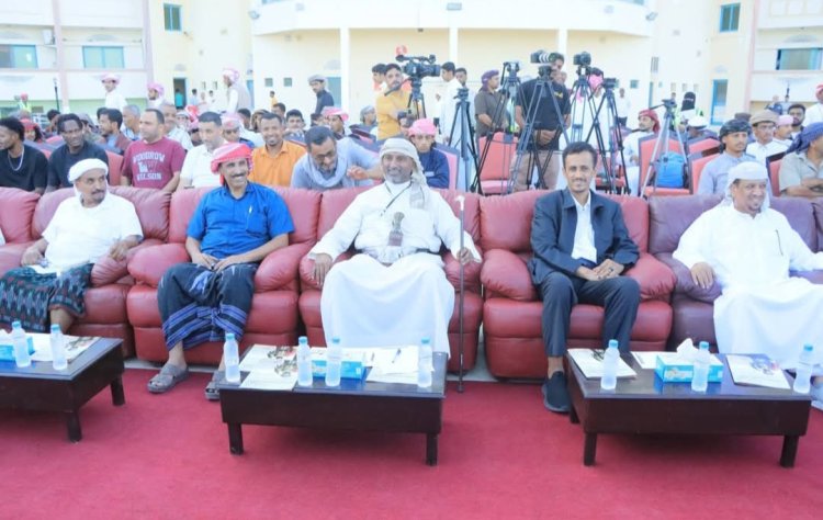 باتيس يشيد باحتفالية الحارث 2025 للصقور ويؤكد دعم المجلس للفعاليات العريقة في المحافظة