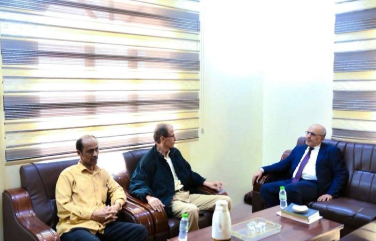 الكثيري يبحث مع وكيل وزارة الشؤون الاجتماعية صالح محمود سُبل تعزيز التنسيق وتطوير الأداء بحضرموت