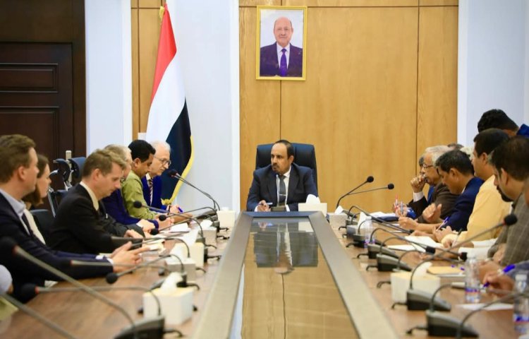 محافظ حضرموت وسفير جمهورية ألمانيا الاتحادية يبحثان تعزيز التعاون الثنائي لدعم جهود التنمية في حضرموت