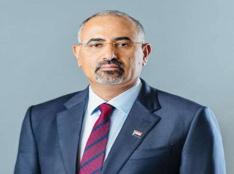 الرئيس الزُبيدي يعزّي بوفاة المناضل الأكتوبري محمد جابر القطيبي