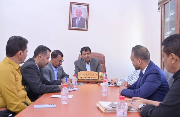 بحث خطط التعافي والتطوير المؤسسي ضمن مشروع دعم التخطيط التنموي بالمهرة