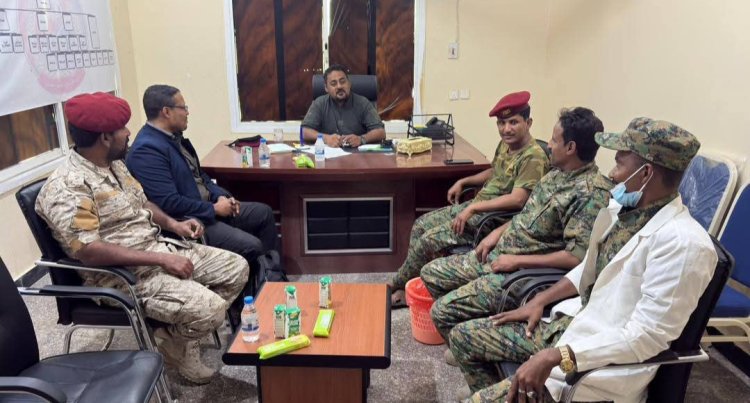 شُعبة الخدمات الطبية بالمنطقة العسكرية الثانية تُجري تفتيشاً صحياً لمعسكر لواء الحرس الرئاسي بالمكلا