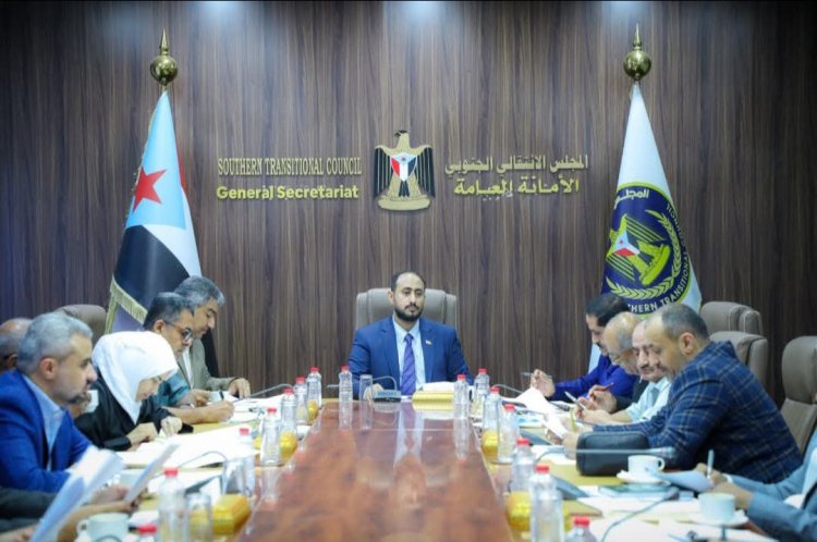 الأمانة العامة تقف على آخر التحضيرات لإقامة فعاليات ذكرى الاستقلال الوطني الـ30 من نوفمبر