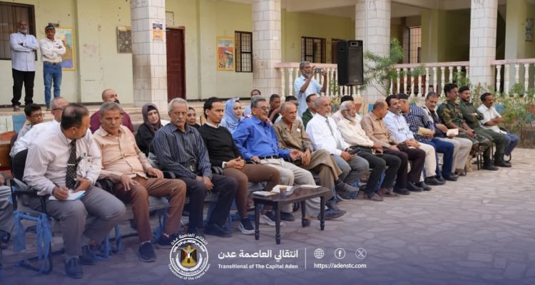 بحضور السقاف.. مدرسة حاتم بالشيخ عثمان تحتفي بالذكرى الـ 58 لعيد الاستقلال المجيد 30 نوفمبر