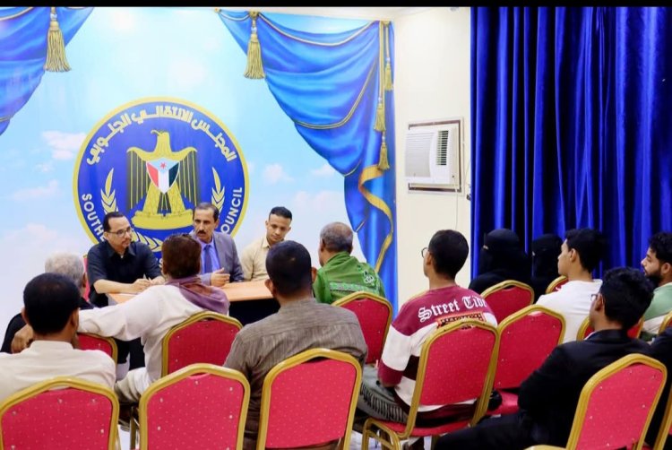 باتيس يلتقي عدداً من الإعلاميين والنشطاء بساحل حضرموت ويؤكد أهمية فعالية سيئون في 30 نوفمبر