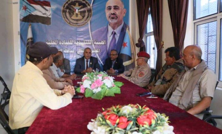 فريق التوجيه والرقابة الرئاسي يلتقي قيادة انتقالي الضالع