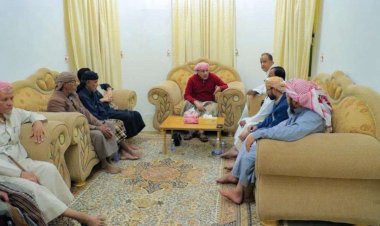 الكثيري يلتقي عدداً من مشايخ وأعيان وادي وصحراء حضرموت ويؤكد أهمية تماسك الجبهة الداخلية