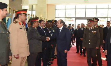 وزير الدفاع يحضر افتتاح المعرض الدولي للصناعات الدفاعية "إيديكس2025" في القاهرة