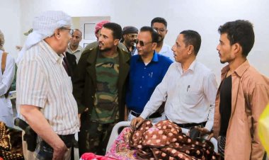 الكثيري يتفقد جرحى القوات المسلحة الجنوبية في مستشفى سيئون العام