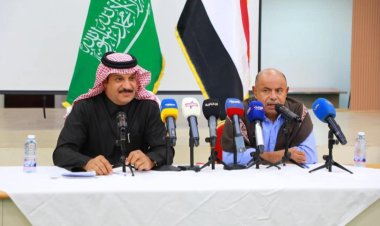 محافظ حضرموت والوفد السعودي يلتقيان الوجهاء والأعيان  والقيادات السياسية والاجتماعية بمحافظة حضرموت