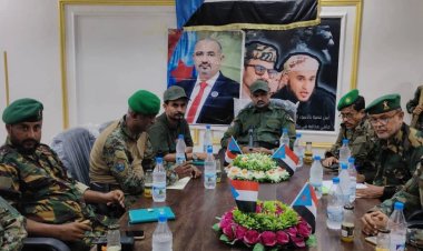 العميد السيد يترأس اجتماعاً بقيادات الحزام الأمني في أبين ويؤكد وقوفه الكامل مع القيادة الجنوبية ويشدد على رفع الجاهزية