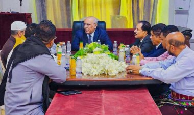 رئيس الجمعية الوطنية يطَّلع على أوضاع مؤسسة الكهرباء بوادي حضرموت