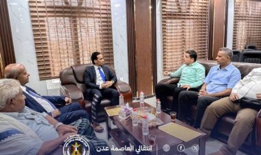 السقّاف في زيارة رسمية إلى مقر وزارة الشباب والرياضة بعدن لمناقشة أوضاع القطاع الرياضي