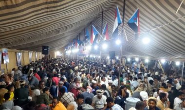 أبناء وادي حضرموت يواصلون اعتصامهم بسيئون لليوم الرابع