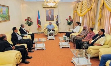 رئيس الجمعية الوطنية يلتقي قيادة فرع نادي القضاة الجنوبي بوادي حضرموت