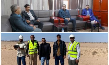 بتوجيهات المحافظ بن الوزير.. استلام موقع مشروع إنشاء مركز شبوة للمؤتمرات والمعارض