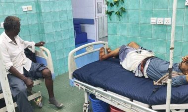 رئيس انتقالي أبين يطمئن على صحة الإعلاميين آدم وماجد ويتكفل بعلاجهما