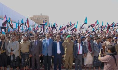 مهرجان جماهيري حاشد في عتق احتفاءً بانتصارات القوات الجنوبية والمطالبة بإعلان دولة الجنوب