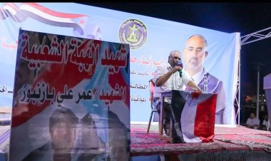 تزامنًا مع الذكرى الـ12 للهبة الحضرمية.. مخيم الاعتصام المفتوح بالمكلا يشهد محاضرة توثّق محطات شهداء الجنوب