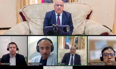 الكثيري يعقد اجتماعا مع قيادات مكتبي المبعوث الأممي في كل من العاصمة الأردنية عمّان والعاصمة عدن