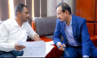 محافظ شبوة يطلع على الدراسات النهائية لمشروع توسعة الشارع الرئيسي في مدينة عزّان بمديرية ميفعة .