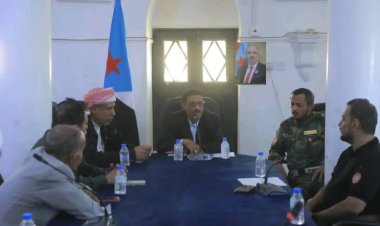 اللقاء المشترك لقيادة السلطة المحلية والقيادة الأمنية بمديريتي تريم والسوم وقائد الدعم الأمني