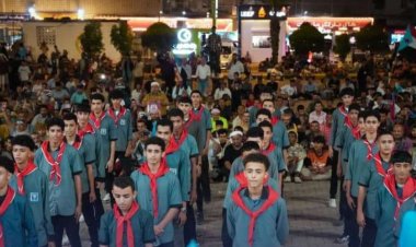 ساحة الاعتصام بالعاصمة عدن تشهد أمسية فنية وكرنفالًا طلابيًا