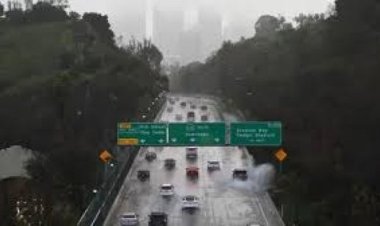 عمليات إجلاء جراء عاصفة قوية تضرب كالفورنيا