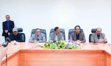 خلال اجتماع موسّع برئاسة المحافظ بن الوزير: السلطة المحلية بمحافظة شبوة تصدر بيانًا هامًا.