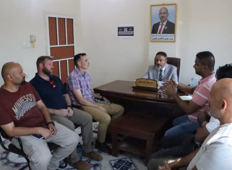 رئيس تنفيذية انتقالي أبين يلتقي المدير القطري لمنظمة المساعدات الشعبية النرويجية NPA