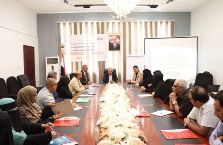 نائب وزير العدل يدشّن دورة تدريبية لرفع مهارات إعداد التقارير الإدارية بديوان الوزارة